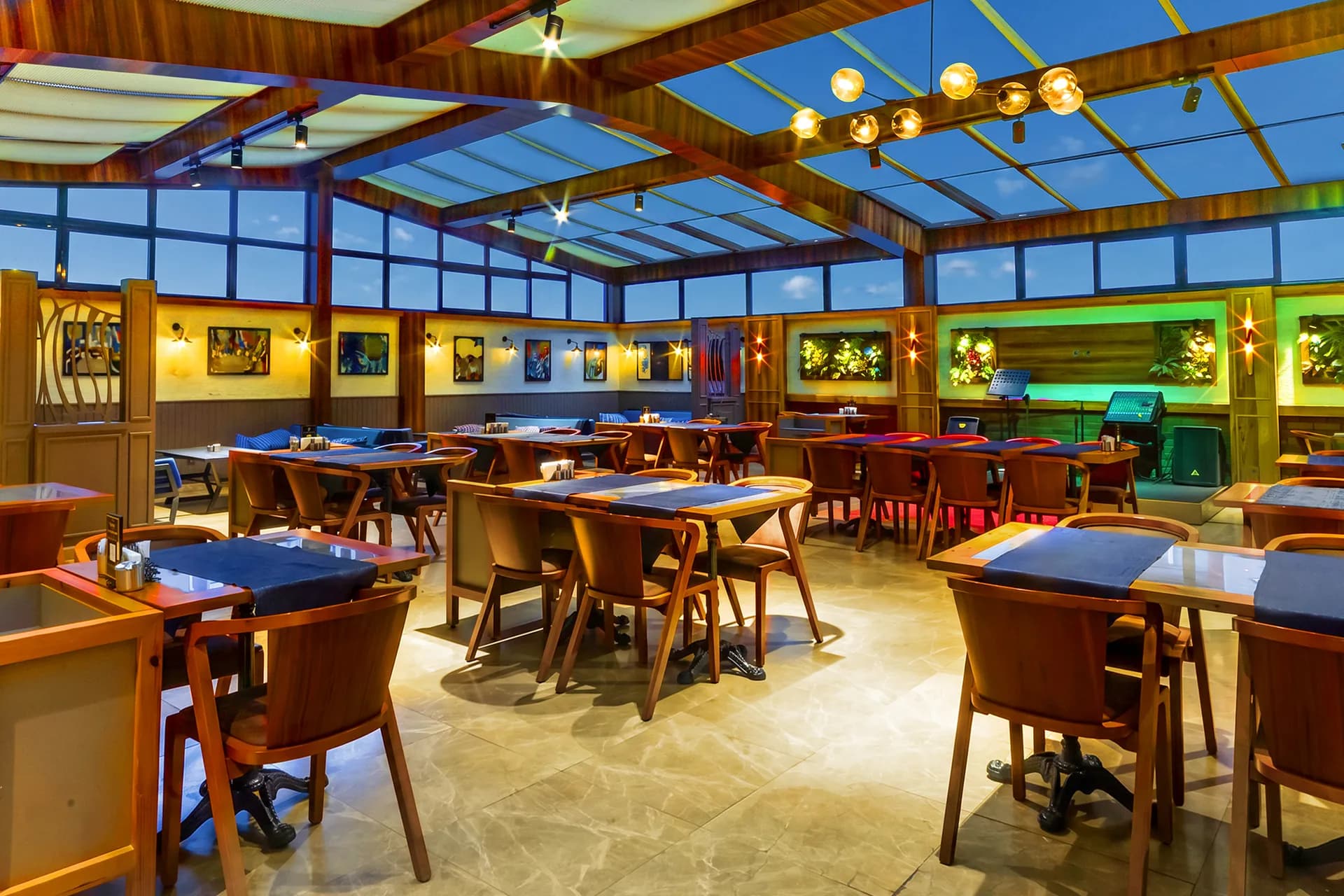 Starton Garden A La Carte Restaurant (00:00’a Kadar)
